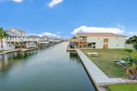 21804 Frio Drive Galveston TX 77554