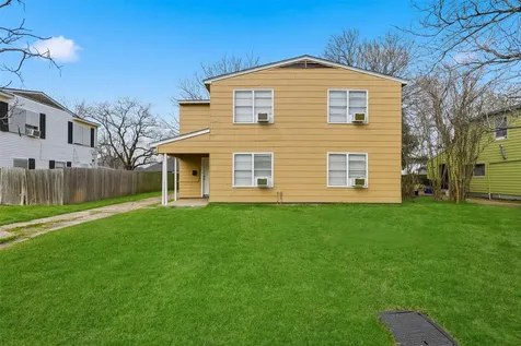 1114 1st Avenue N Texas City TX 77590