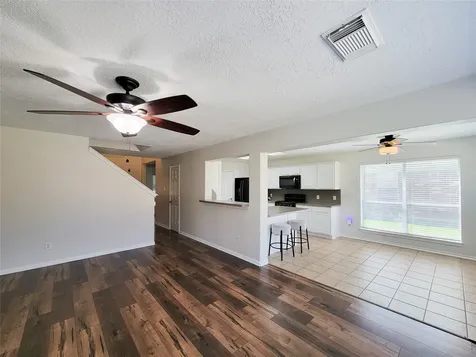 4112 Seminole Drive Pearland TX 77584