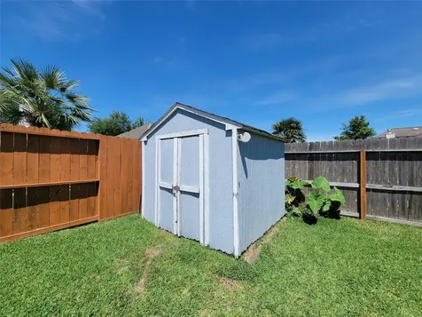 4112 Seminole Drive Pearland TX 77584