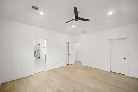 2811 Anita Street Houston TX 77004