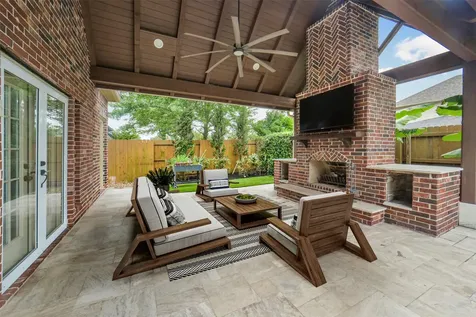 2710 Kestrel Trace Lane Katy TX 77494