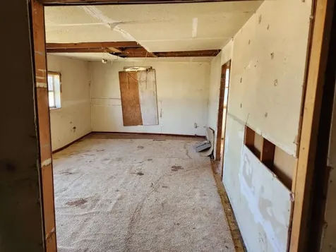 1029 Avenue J Tahoka TX 79373