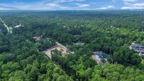 22 Majestic Falls Drive Kingwood TX 77339