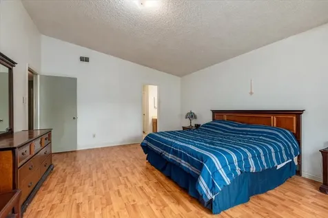 6351 Cambridge Glen Lane Houston TX 77035