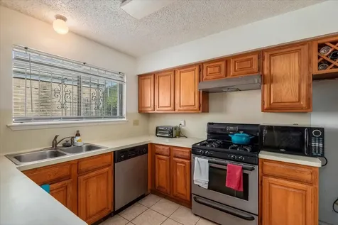 6351 Cambridge Glen Lane Houston TX 77035