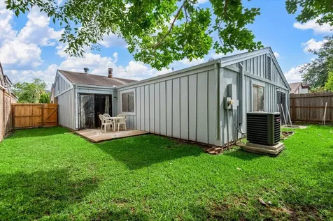 6351 Cambridge Glen Lane Houston TX 77035