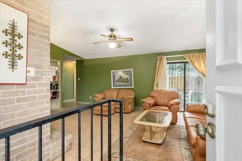 6351 Cambridge Glen Lane Houston TX 77035