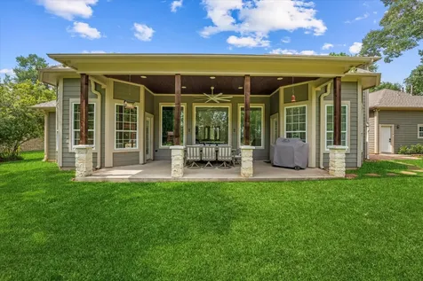 368 Ridgelake Scenic Drive Montgomery TX 77316