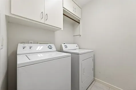 1729 Reinerman Street Houston TX 77007