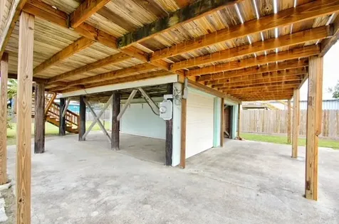 1112 7th Street San Leon TX 77539