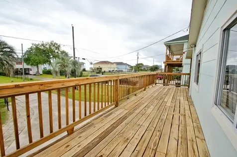 1112 7th Street San Leon TX 77539