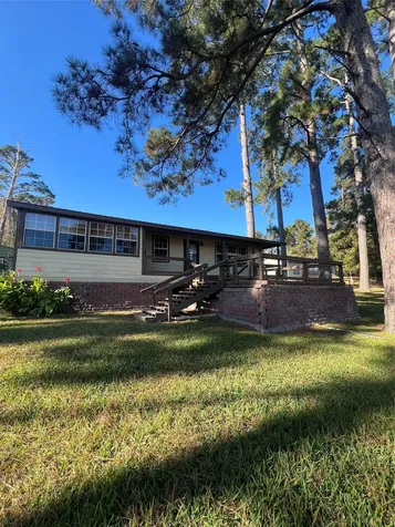 2 Lee Drive Huntsville TX 77320