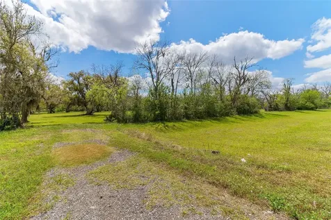 4239 County Road 348 Brazoria TX 77422