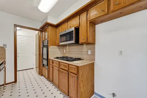 4214 Parkland Street Pasadena TX 77504