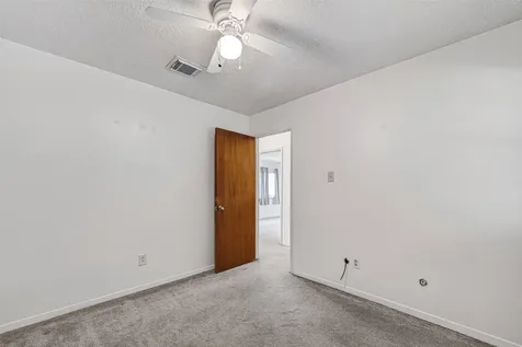 4214 Parkland Street Pasadena TX 77504
