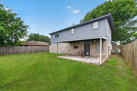 4214 Parkland Street Pasadena TX 77504