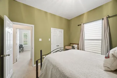 1470 Sherwood Park Circle Houston TX 77043