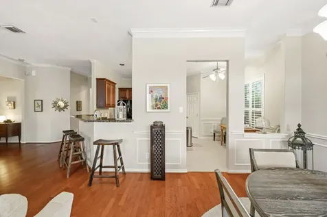 1470 Sherwood Park Circle Houston TX 77043