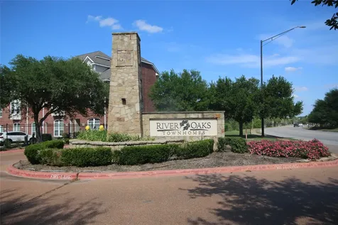305 Holleman Drive E 1504 College Station TX 77840