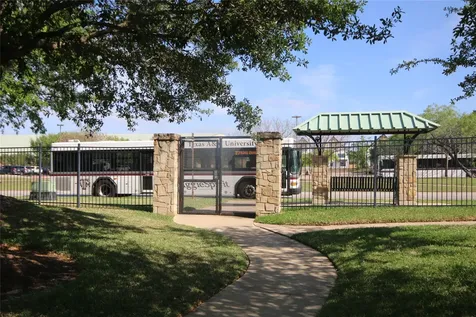 305 Holleman Drive E 1504 College Station TX 77840