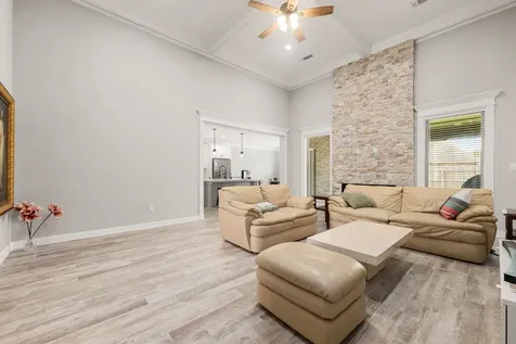 8135 Birkdale Drive Beaumont TX 77707
