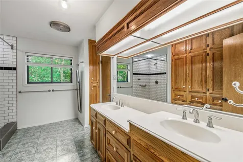 2707 Teakwood Court College Station TX 77845