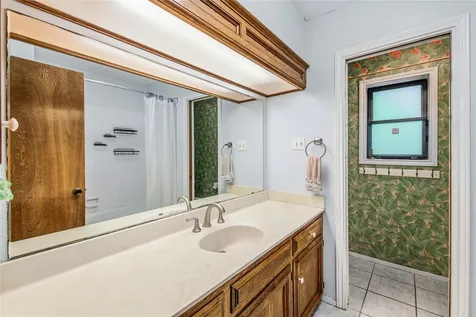 2707 Teakwood Court College Station TX 77845