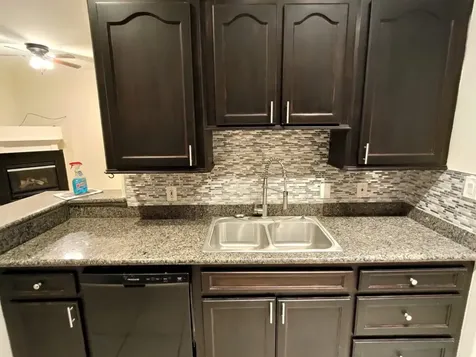 16020 Fountainview Drive 17 Montgomery TX 77356