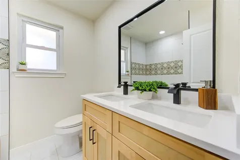 10318 Sageberry Drive Houston TX 77089