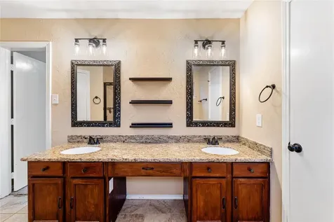 5622 Village Park Drive Katy TX 77493