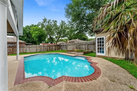 5622 Village Park Drive Katy TX 77493