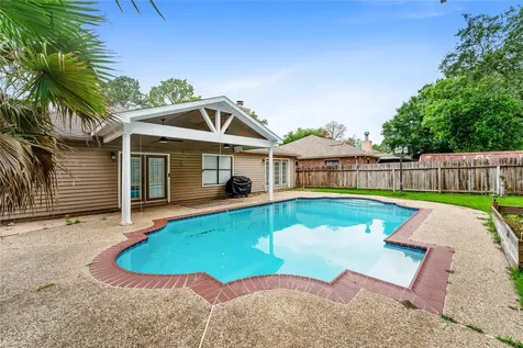 5622 Village Park Drive Katy TX 77493