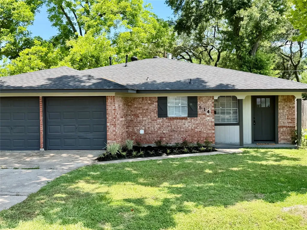 514 Peach Spring Drive Houston TX 77037