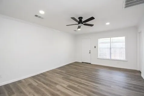 514 Peach Spring Drive Houston TX 77037
