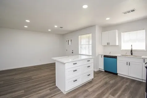 514 Peach Spring Drive Houston TX 77037
