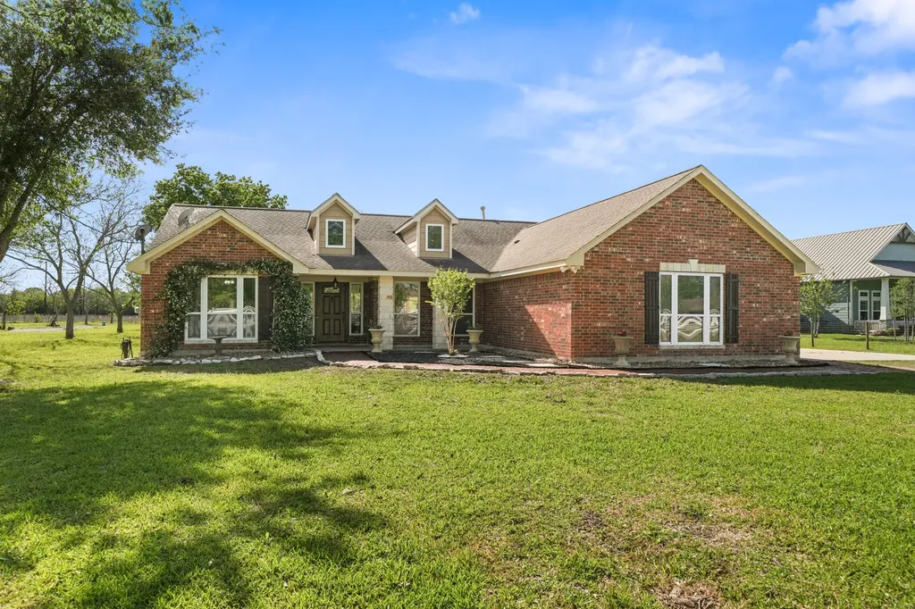 17204 County Road 831 Pearland TX 77584