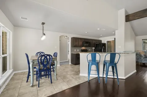 17204 County Road 831 Pearland TX 77584
