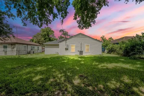 2616 Windsor Lane Pasadena TX 77506