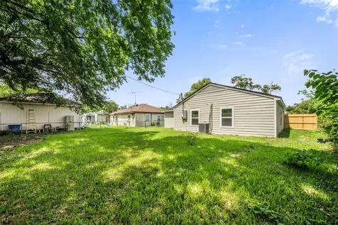 2616 Windsor Lane Pasadena TX 77506