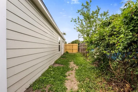 2616 Windsor Lane Pasadena TX 77506