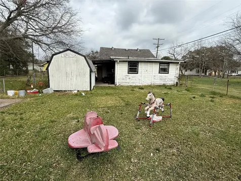 1037 New Orleans Ave Avenue Port Arthur TX 77640