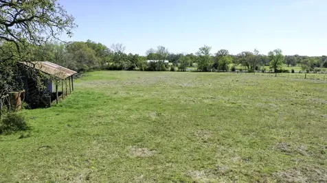 2 Ac Fm 3091 Madisonville TX 77864