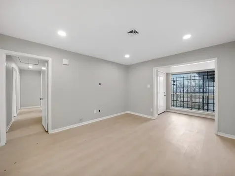 9347 Clearway Drive Houston TX 77033
