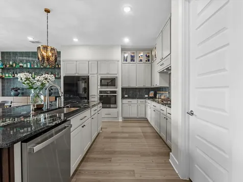 32002 Crested Knoll Court Fulshear TX 77441