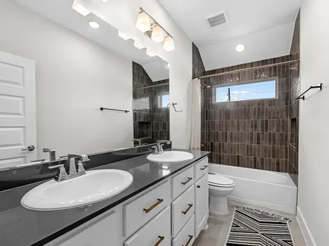 32002 Crested Knoll Court Fulshear TX 77441