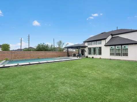 32002 Crested Knoll Court Fulshear TX 77441