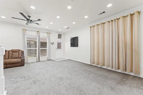 16775 Mammoth Springs Drive Houston TX 77095