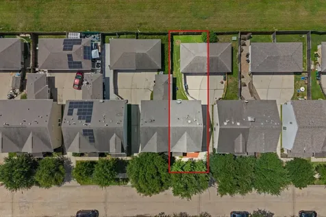 16775 Mammoth Springs Drive Houston TX 77095