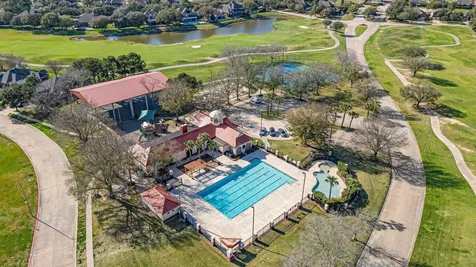 16775 Mammoth Springs Drive Houston TX 77095